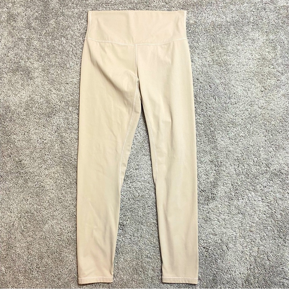 Lululemon Align High Rise Leggings Size 6 NUDE Beige Contour Prosecco